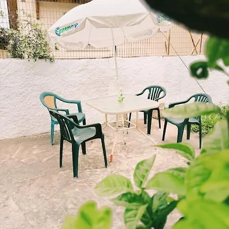 House With Garden In * Artemida (Attica)